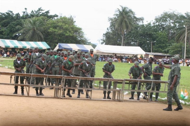 Choix de la violence par le camp présidentiel / Nos policiers, des robots à mater sans réfléchir ?